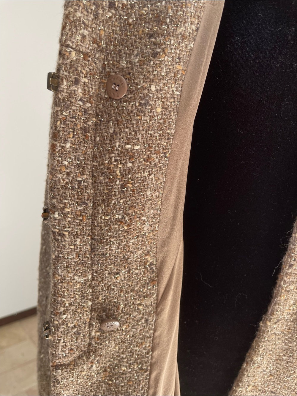 CHANEL Vintage Fall 1999 Coat - Picture 6 of 11
